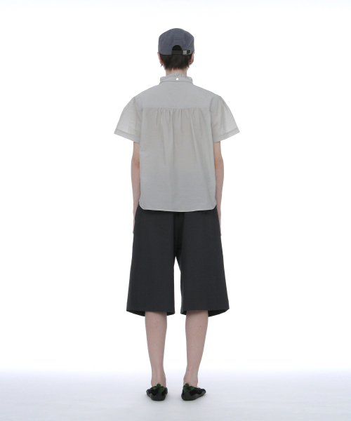 PARTIMENTO WOMEN(パルティメントウィメン)の「スカーフラッフルピンタックブラウス_ライトグレー(シャツ/ブラウス・レディース・その他・SMALL/MEDIUM)」の5枚目の写真
