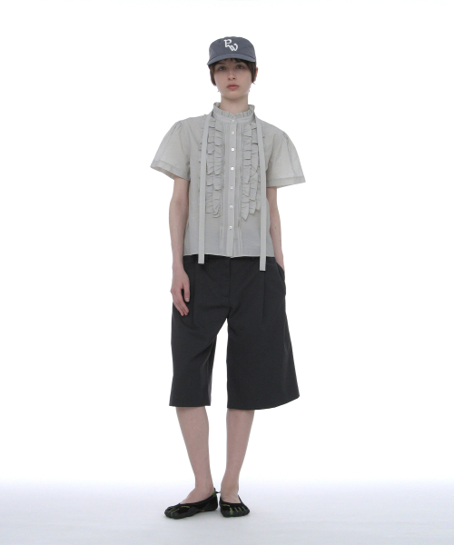 PARTIMENTO WOMEN(パルティメントウィメン)の「スカーフラッフルピンタックブラウス_ライトグレー(シャツ/ブラウス・レディース・その他・SMALL/MEDIUM)」の6枚目の写真