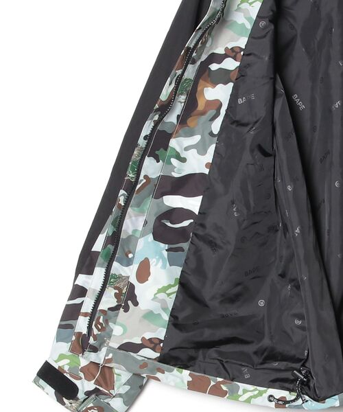 A BATHING APE(アベイシングエイプ)の「HYBRID CAMO SNOWBOARD JACKET(ミリタリージャケット・メンズ・マルチ/オリーブ・X-LARGE/LARGE/MEDIUM/SMALL)」の4枚目の写真