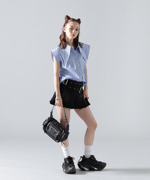 ROYAL FLASH（ロイヤルフラッシュ）の「MAVYTH/メヴィス/MULTI POCKET SHOULDER BAG（ショルダーバッグ・レディース・ブラック/アイボリー/ブラウン・F）」の20枚目の写真