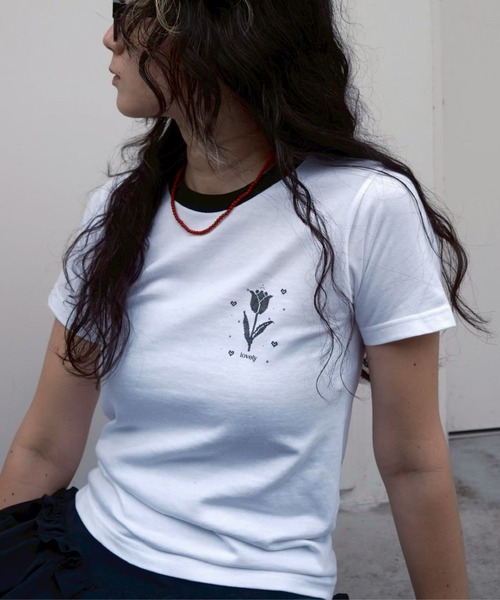 BLOOMING CHARM(ブルーミングチャーム)の「Lovely Tulip Mini T-shirt(Tシャツ/カットソー・レディース・レッド/ネイビー/ブラック・ONE SIZE)」の5枚目の写真