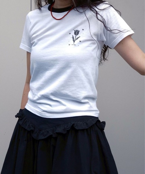 BLOOMING CHARM(ブルーミングチャーム)の「Lovely Tulip Mini T-shirt(Tシャツ/カットソー・レディース・レッド/ネイビー/ブラック・ONE SIZE)」の8枚目の写真