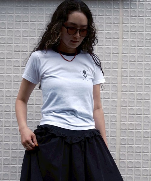 BLOOMING CHARM(ブルーミングチャーム)の「Lovely Tulip Mini T-shirt(Tシャツ/カットソー・レディース・レッド/ネイビー/ブラック・ONE SIZE)」の10枚目の写真