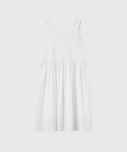 GENERAL IDEA(ジェネラルアイデア)の「【GENERAL IDEA】ルーズフィット花柄ワンピース / LOOSE-FIT FLORAL DRESS(ワンピース・レディース・ホワイト・L/M/S)」の3枚目の写真