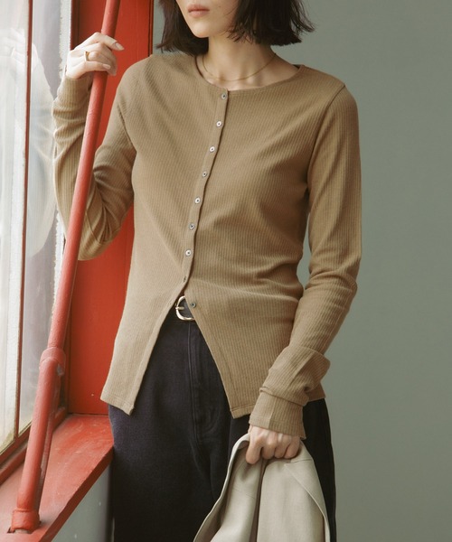 URBAN RESEARCH DOORS(アーバンリサーチドアーズ)の「Vintage Rib Button Cardigan(カーディガン/ボレロ・レディース・ベージュ系その他/ブラック・FREE)」の12枚目の写真