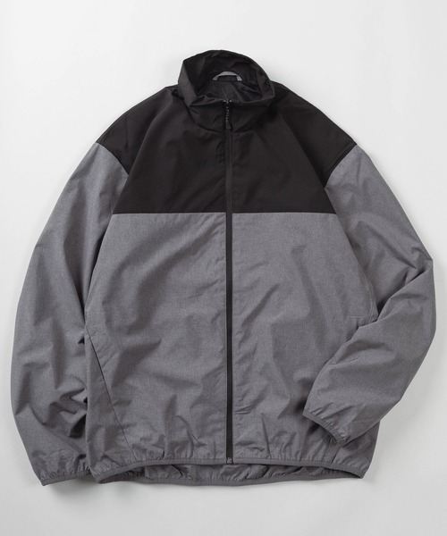 SlashDate(スラッシュデイト)の「【76】スタンドカラー 裏メッシュ テックブルゾン/ライトアウター/ジャケット/ALL WEATHER-TEX 【撥水】【防水】【防風】【UVケア】【ストレッチ】/ユニセックス/レディース/メンズ(マウンテンパーカー・メンズ・オリーブ/チャコールグレー/ブラック/ベージュ/グレー系/ベージュ系/ターコイズブルー/ネイビー/オリーブ系/グレー・XL/L/M)」の4枚目の写真