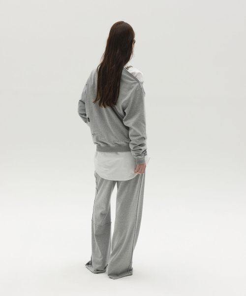 LCDC TM(エルシーディーシーティーエム)の「ASYMMETRIC-CUT スウェットシャツ(メランジグレー)(スウェット・レディース・その他・OS)」の3枚目の写真