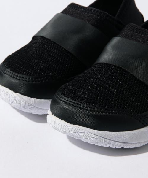 こども ビームス（コドモビームス）の「THE NORTH FACE / 16K Ultra Low (15～19cm)（スニーカー・キッズ・ブラック・15 /16/19/17/18）」の5枚目の写真