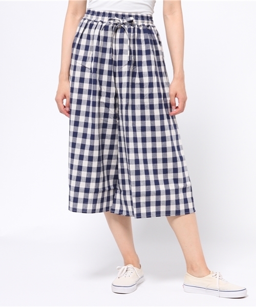 earth music&ecology（アースミュージックアンドエコロジー）の「ワイドスカンツ（その他パンツ・レディース・ネイビー/チェック/ホワイト/ブラック/サックスブルー・FREE）」の3枚目の写真