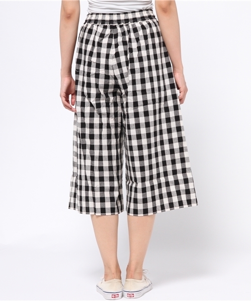 earth music&ecology（アースミュージックアンドエコロジー）の「ワイドスカンツ（その他パンツ・レディース・ネイビー/チェック/ホワイト/ブラック/サックスブルー・FREE）」の8枚目の写真