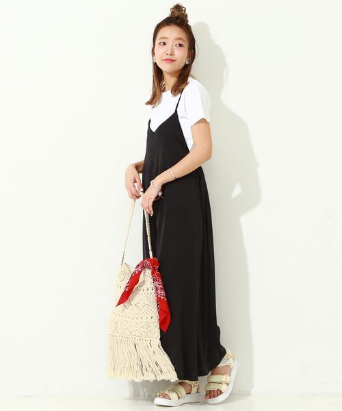 Another Edition（アナザーエディション）の「サテンキャミサロペット/ aeMBC PeサテンCAMI SLPT◆（サロペット/オーバーオール・レディース・ライトピンク/ライトグレー/ブラック/オリーブ・フリー）」の17枚目の写真