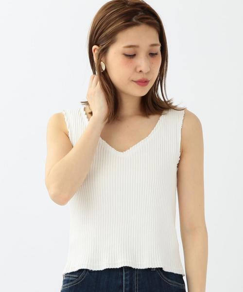 Another Edition(アナザーエディション)の「断ち切りVネックノースリーブプルオーバー/AEMFC タチキリ V/N NSL PO◆(ニット/セーター・レディース・ホワイト/イエロー/ネイビー/ブラウン・FREE)」の2枚目の写真