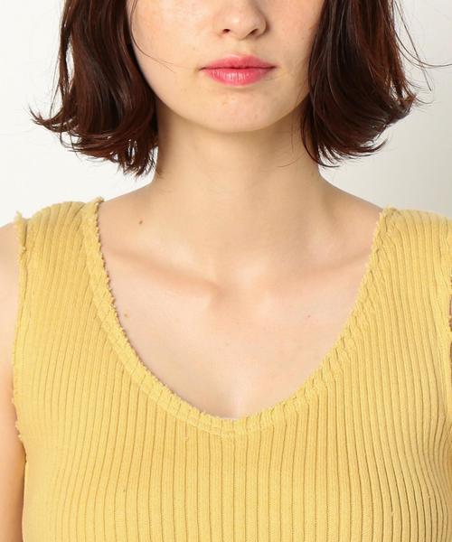 Another Edition(アナザーエディション)の「断ち切りVネックノースリーブプルオーバー/AEMFC タチキリ V/N NSL PO◆(ニット/セーター・レディース・ホワイト/イエロー/ネイビー/ブラウン・FREE)」の9枚目の写真