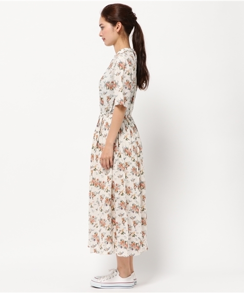 MOUSSY（マウジー）の「BAND COLLAR FLOWER OP（ワンピース・レディース・グレー系その他/ダークネイビー/ホワイト系その他・1/2）」の5枚目の写真