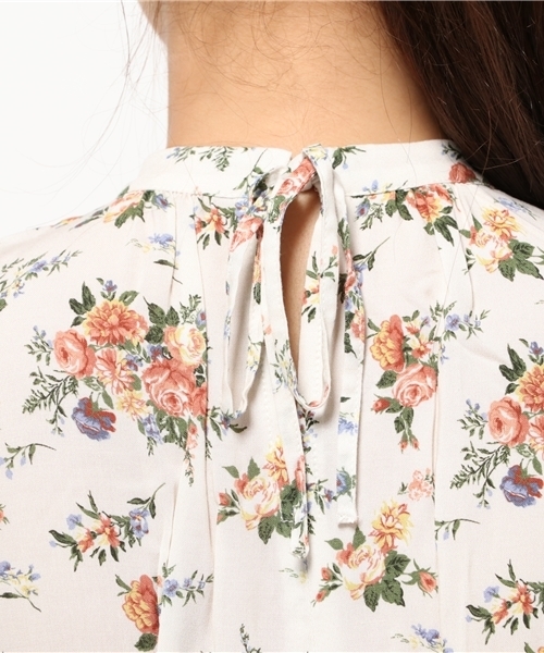 MOUSSY（マウジー）の「BAND COLLAR FLOWER OP（ワンピース・レディース・グレー系その他/ダークネイビー/ホワイト系その他・1/2）」の8枚目の写真