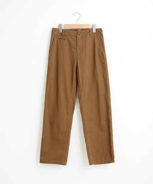 le.coeur blanc（ルクールブラン）の「コンパクトツイルチノパン（チノパンツ・レディース・ベージュ/ライトブラウン/ネイビー・MEDIUM/SMALL）」の10枚目の写真