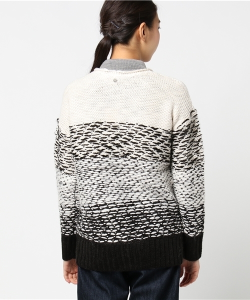 ROXY（ロキシー）の「CALL IT A PLAN（ニット/セーター・レディース・ホワイト系その他・SMALL/MEDIUM/LARGE）」の2枚目の写真