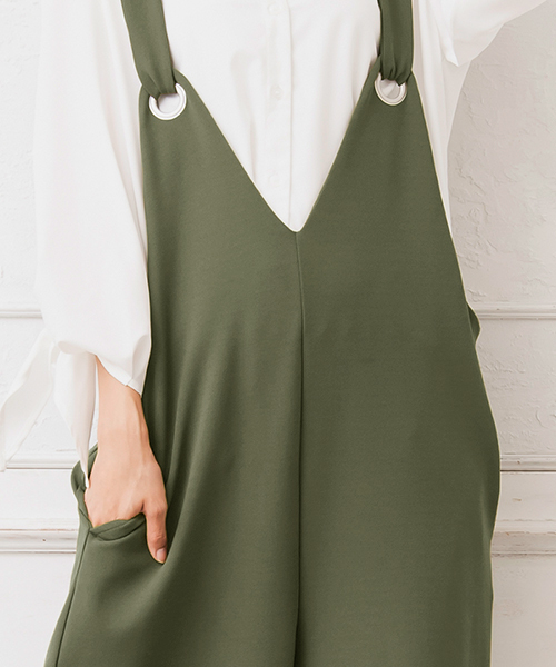 Pierrot（ピエロ）の「カットジョーゼット素材 オールインワン（サロペット/オーバーオール・レディース・ブラック/ネイビー・M/L）」の16枚目の写真