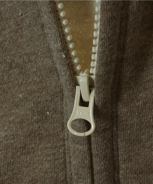 coen（コーエン）の「【KIDS 】裏起毛ジップアップカラーパーカー（パーカー・キッズ・ブラウン/レッド/マスタード/コバルトブルー・XL/130/150/M/110/S/100/L/120/140）」の10枚目の写真