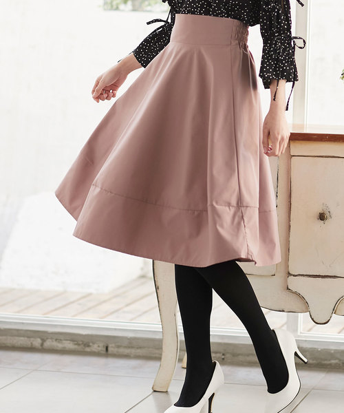 KOBE LETTUCE（コウベレタス）の「色×素材で大人際立つ！裾切り替えマットサテンバックウエストゴムハイウエストスカート/レディースボトムス/ひざ丈/ミディアム丈[M2057]神戸レタス（スカート・レディース・ピンク系その他/ベージュ系その他/グリーン/ブラック/ピンク/サックスブルー/イエロー/オレンジ・FREE）」の7枚目の写真