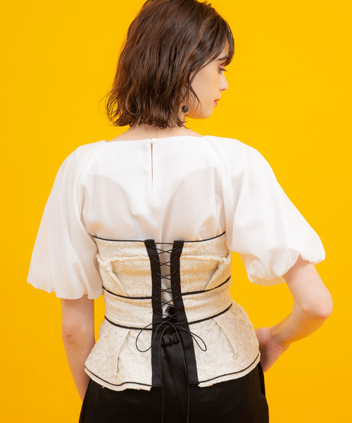 UNITED TOKYO（ユナイテッドトウキョウ）の「リネンふくれジャガード