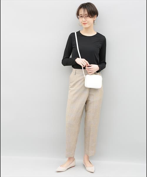 ADAM ET ROPE'（アダムエロペ）の「シアーストライプクルーネックプルオーバー（Tシャツ/カットソー・レディース・ブラック/ホワイト・FREE）」の5枚目の写真