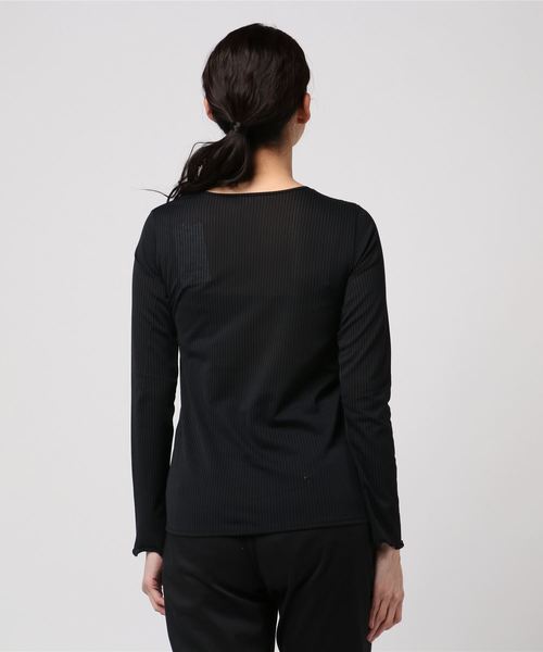 ADAM ET ROPE'（アダムエロペ）の「シアーストライプクルーネックプルオーバー（Tシャツ/カットソー・レディース・ブラック/ホワイト・FREE）」の4枚目の写真