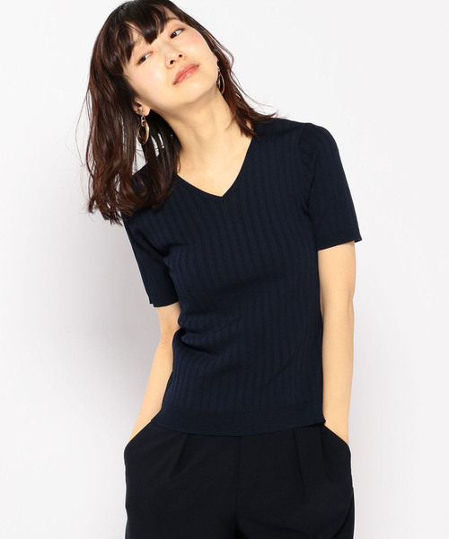 A/C DESIGN BY ALPHA CUBIC（エーシーデザインバイアルファキュービック）の「Vネックリブニット（ニット/セーター・レディース・サックスブルー/ピンク/オフホワイト/ネイビー・M size/L size）」の2枚目の写真