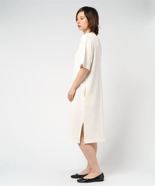 WEGO（ウィゴー）の「WEGO/2WAYワッフルワンピース（ワンピース・レディース・ブラック/オフホワイト/ライトブラウン・FREE）」の4枚目の写真