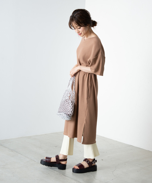 WEGO（ウィゴー）の「WEGO/2WAYワッフルワンピース（ワンピース・レディース・ブラック/オフホワイト/ライトブラウン・FREE）」の10枚目の写真