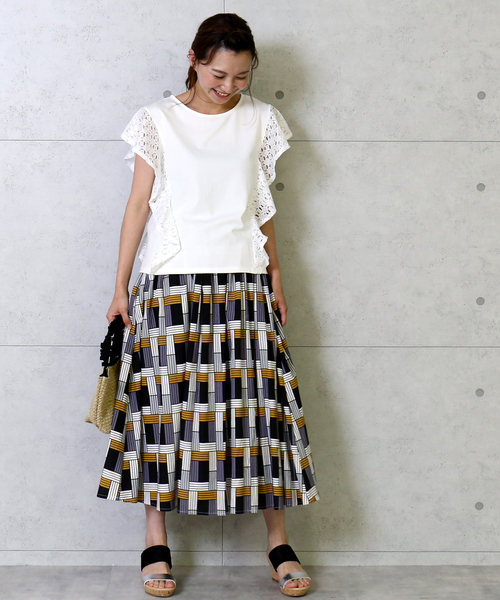 CHARM BERRY TIC（チャームベリーチック）の「クロスチェック柄フレアスカート（スカート・レディース・グレー/レッド/グリーン・M）」の22枚目の写真