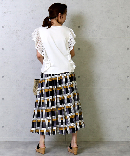 CHARM BERRY TIC（チャームベリーチック）の「クロスチェック柄フレアスカート（スカート・レディース・グレー/レッド/グリーン・M）」の20枚目の写真