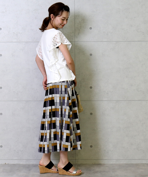 CHARM BERRY TIC（チャームベリーチック）の「クロスチェック柄フレアスカート（スカート・レディース・グレー/レッド/グリーン・M）」の19枚目の写真