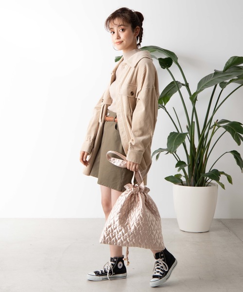 WEGO（ウィゴー）の「WEGO/キルティングリバーシブル巾着トートバッグ（トートバッグ・レディース・ホワイト/ブラック/ベージュ/ピンク・FREE）」の14枚目の写真