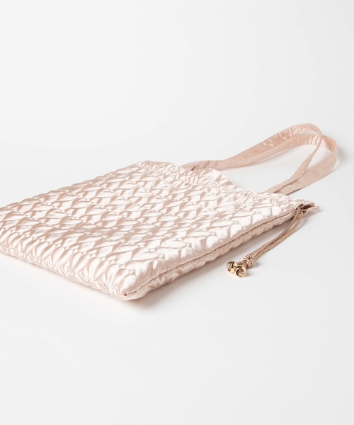 WEGO（ウィゴー）の「WEGO/キルティングリバーシブル巾着トートバッグ（トートバッグ・レディース・ホワイト/ブラック/ベージュ/ピンク・FREE）」の17枚目の写真