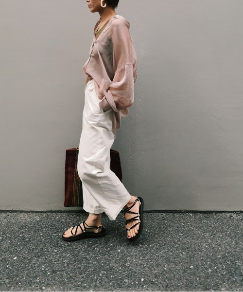 ulu（ウル）の「seethruough overbandcollar shirt（シャツ/ブラウス・レディース・ベージュ/グリーン/ホワイト・FREE）」の2枚目の写真