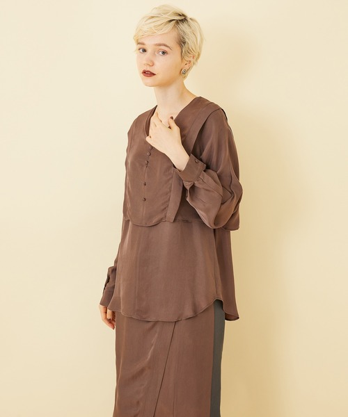 STUDIOUS（ステュディオス）の「【STUDIOUS】キュプラサテンレイヤードドルマントップス（シャツ/ブラウス・レディース・ブラック/ブラウン/ピンク・FREE）」の5枚目の写真