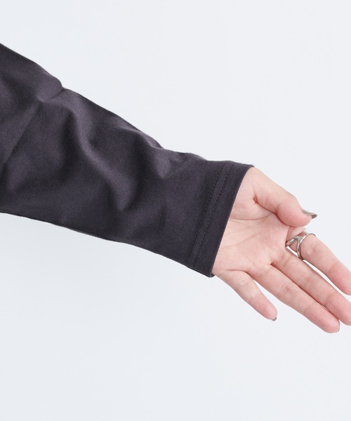 DouDou（ドゥドゥ）の「ロゴT（Tシャツ/カットソー・レディース・チャコールグレー/ベージュ/オフホワイト・FREE）」の9枚目の写真