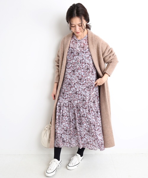 SLOBE IENA(スローブイエナ)の「アートプリントギャザーワンピース【手洗い可能】◆(ワンピース・レディース・ブラウン/ラベンダー・FREE)」の1枚目の写真
