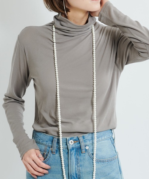 DouDou(ドゥドゥ)の「シアータートル(Tシャツ/カットソー・レディース・ブラック/オフホワイト/グレイッシュベージュ・FREE)」の3枚目の写真