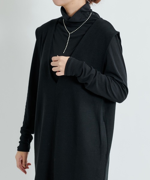 DouDou(ドゥドゥ)の「シアータートル(Tシャツ/カットソー・レディース・ブラック/オフホワイト/グレイッシュベージュ・FREE)」の9枚目の写真