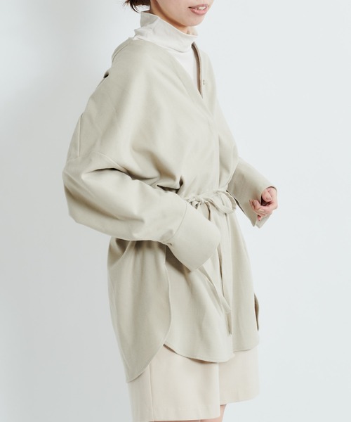 DouDou(ドゥドゥ)の「シアータートル(Tシャツ/カットソー・レディース・ブラック/オフホワイト/グレイッシュベージュ・FREE)」の15枚目の写真