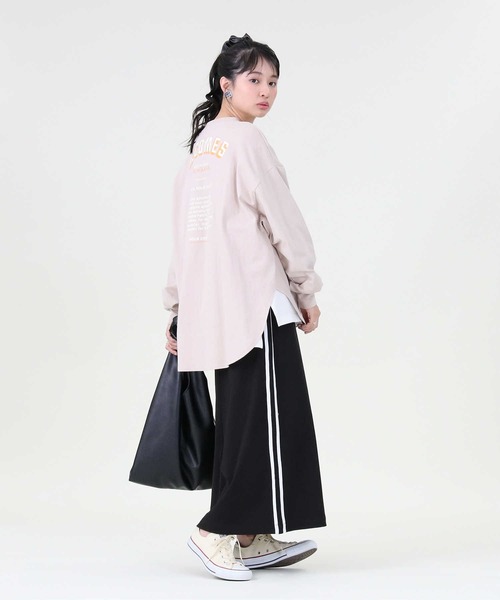 RAG MACHINE（ラグマシーン）の「【RAG MACHINE】バックロゴロンＴ（Tシャツ/カットソー・レディース・オフホワイト/ベージュ/グリーン・L/M）」の7枚目の写真