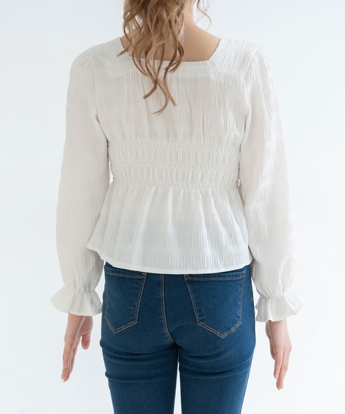 Newlyme（ニューリーミー）の「シャーリングブラウス（シャツ/ブラウス・レディース・ブルー/ホワイト・SMALL/LARGE/X-LARGE/MEDIUM）」の9枚目の写真