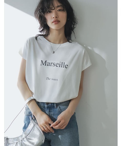 Re:EDIT（リエディ）の「[新デザイン追加][UVカット][接触冷感][紫外線対策][累計販売枚数2.1万枚突破！]選べるフロントロゴorフォトフレンチスリーブTシャツ（Tシャツ/カットソー・レディース・ブラック/オフホワイト/モカ/グレイッシュベージュ/ブラック系その他/ホワイト系その他/ブラック系その他2/ブラック系その他3/ホワイト系その他2/ホワイト系その他3/ホワイト系その他4/ブラック系その他4・MEDIUM/LARGE）」の21枚目の写真