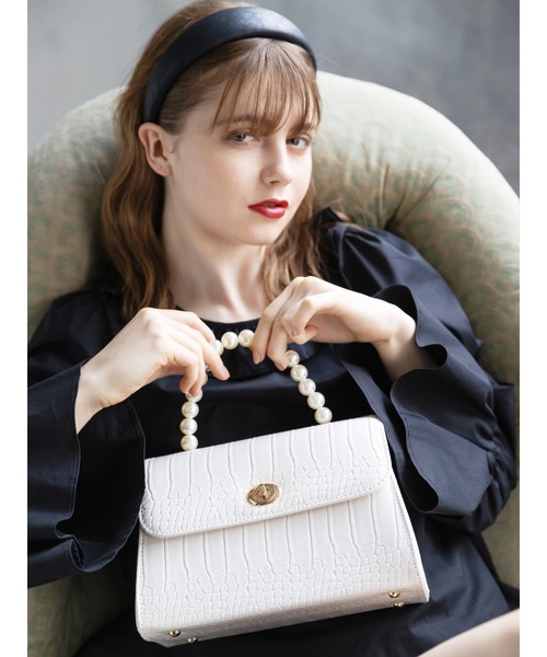 Honey Salon(ハニーサロン)の「パールハンドルクロコバッグ(トートバッグ・レディース・アイボリー/ブラック・FREE)」の5枚目の写真