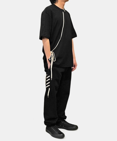 CRAIG GREEN（クレイググリーン）の「【CRAIG GREEN】　LACED T-SHIRT（Tシャツ/カットソー・メンズ・ブラック・LARGE/X-LARGE）」の4枚目の写真