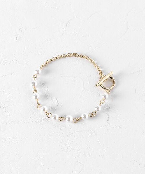 MAJESTIC LEGON(マジェスティックレゴン)の「パールマンテルブレスレット(ブレスレット・レディース・A/B・FREE)」の1枚目の写真