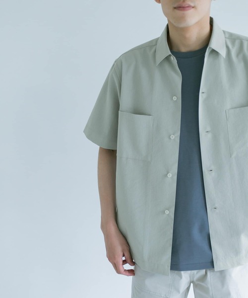 URBAN RESEARCH DOORS（アーバンリサーチドアーズ）の「セオアルファダブルポケットシャツ（シャツ/ブラウス・メンズ・チャコールグレー/ライトブラウン/グリーン系その他・40/38）」の3枚目の写真