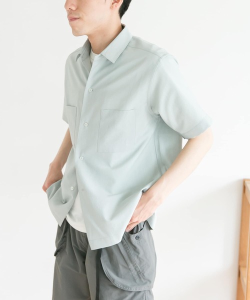 URBAN RESEARCH DOORS（アーバンリサーチドアーズ）の「セオアルファダブルポケットシャツ（シャツ/ブラウス・メンズ・チャコールグレー/ライトブラウン/グリーン系その他・40/38）」の21枚目の写真